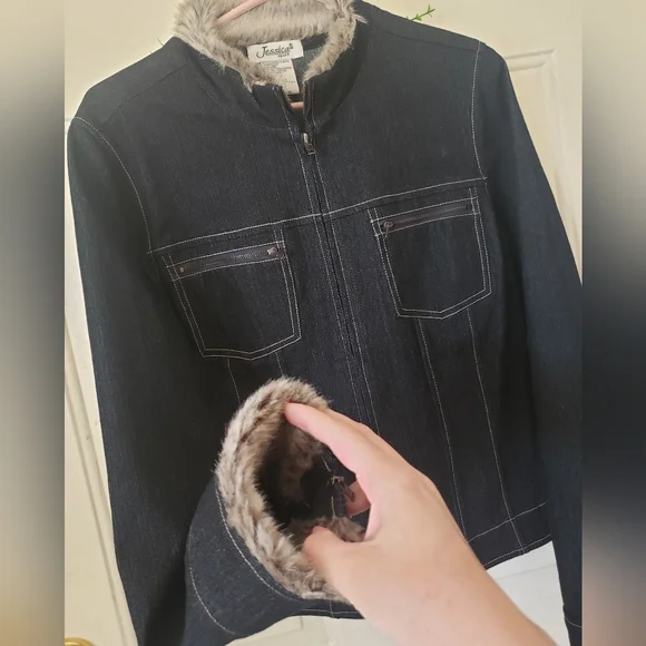 Jean jacket - Picture 4 of 5